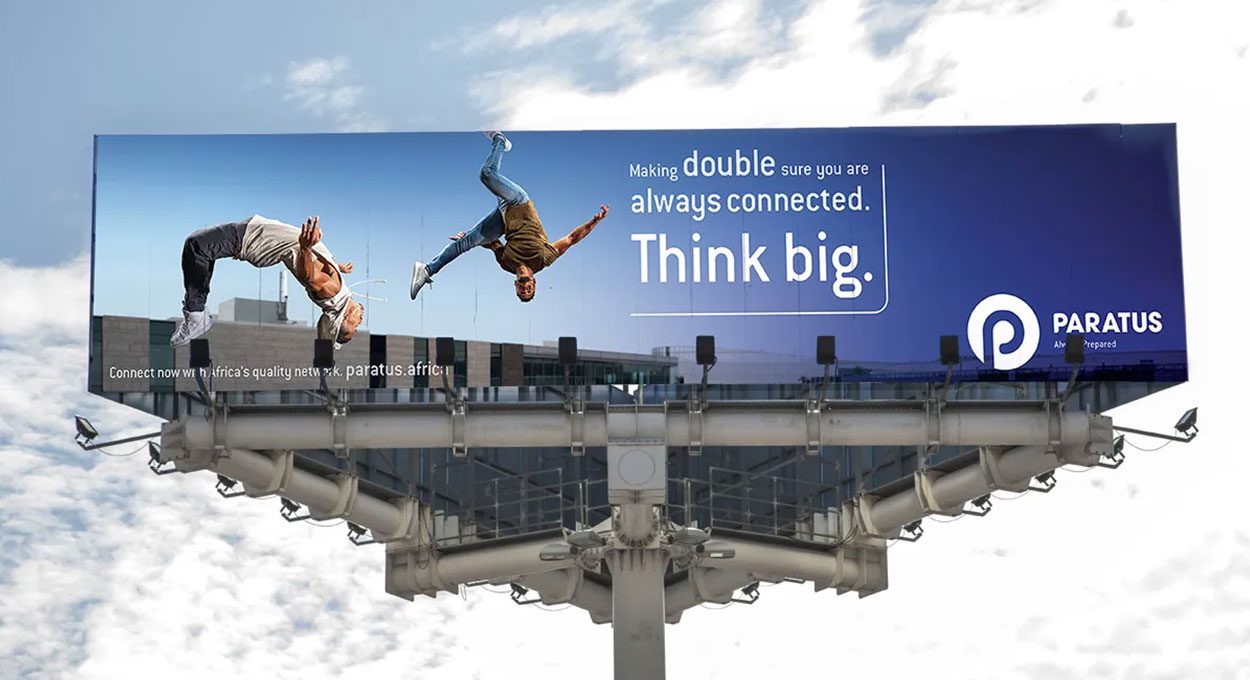 paratus-double-connection-outdoor-advertising-design-art-direction